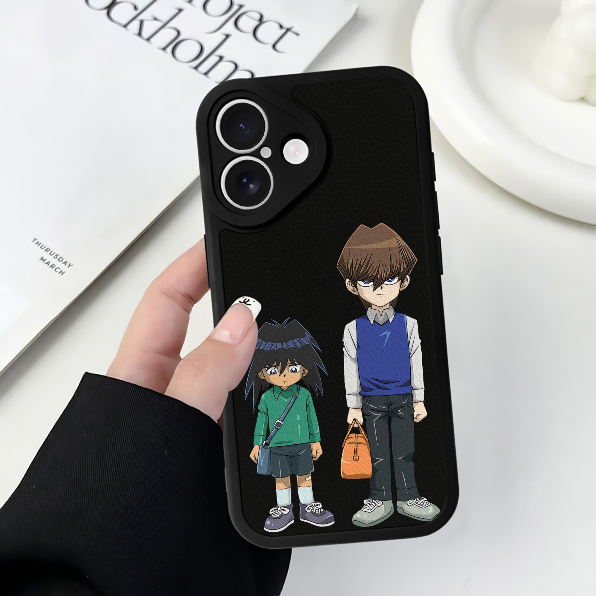 遊☆戯☆王 Yu-Gi-Oh! 【iPhone 16シリーズ対応】シリコンスマホケース（レザー調） 材質：シリコン